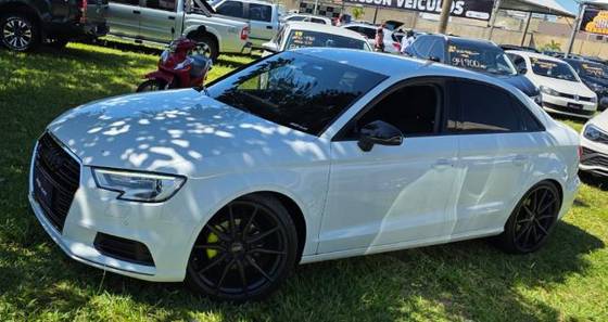 AUDI A3 1.4 TFSI SPORTBACK AMBIENTE 16V GASOLINA 4P S-TRONIC